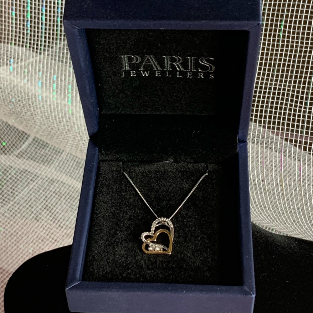 Paris Jewelers 10kt Gold & Diamond Heart Necklace
